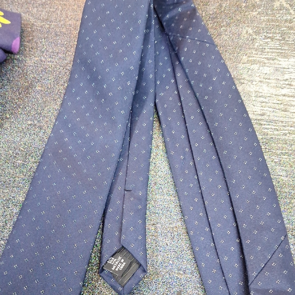 Classic Navy Micro-Dot Tie- Alfani